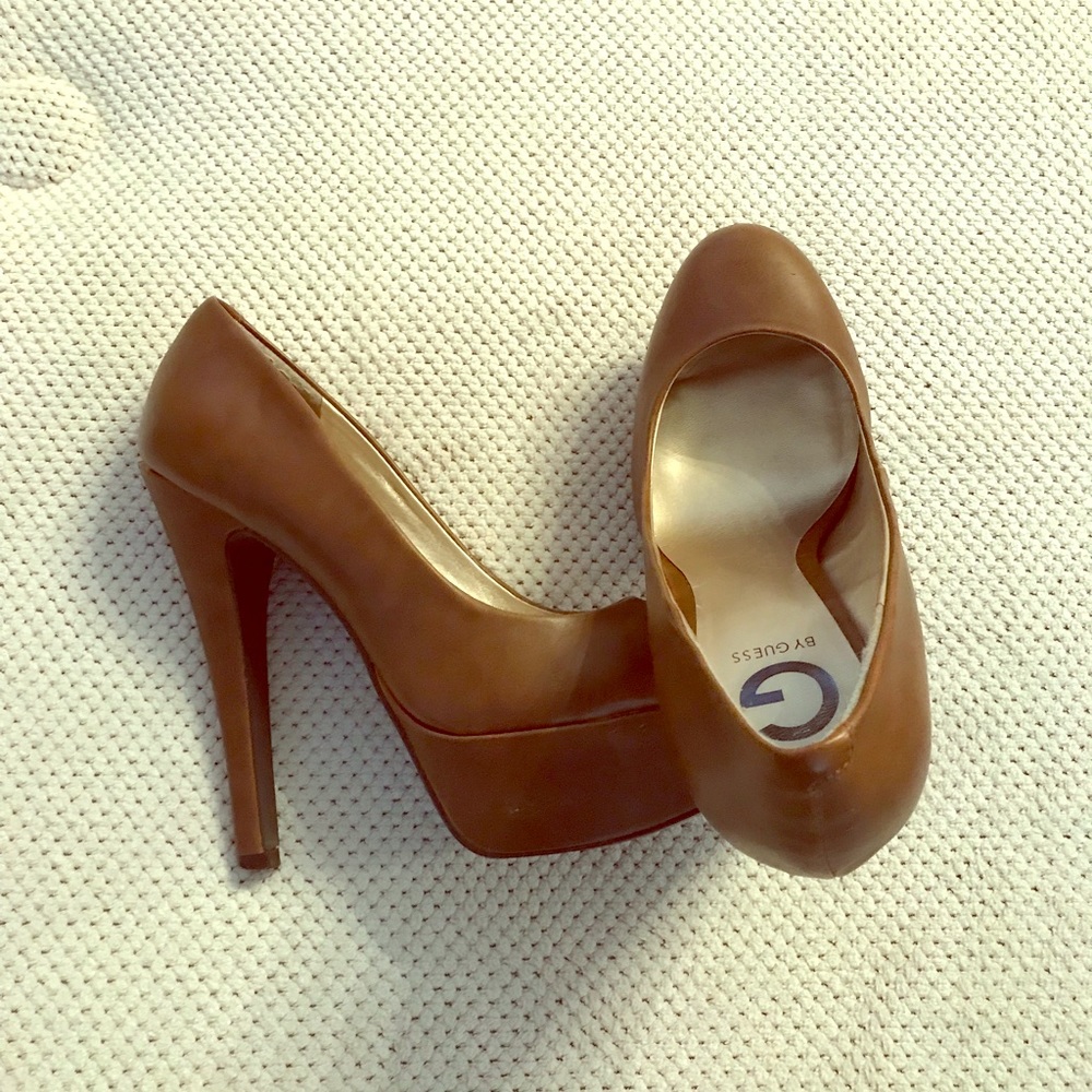 G by Guess brown pumps